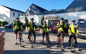 départ de 5 cyclos pour le retour au Lion 190 kms